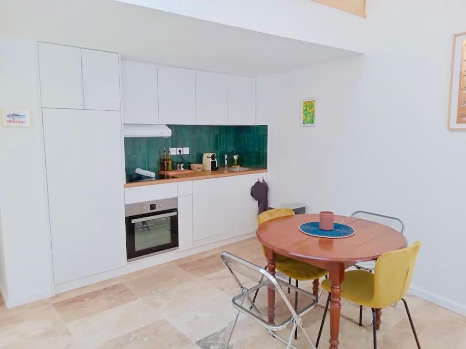 "Le Refuge" Duplex Quartier Haut, Climatise Sète Exteriör bild